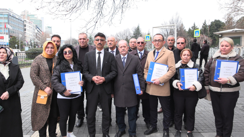 Alternatif Parti'nin kuruluş dilekçesi İçişleri Bakanlığı'na teslim edildi