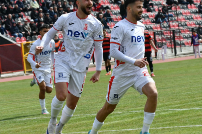 Balıkesirspor play-off kapısını araladı