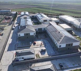 Kız yurduna girmeye çalışan şüpheli yakalandı; kurum müdürü uzaklaştırıldı