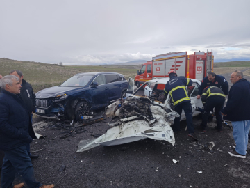 Nevşehir'de iki otomobil çarpıştı: 1 ölü, 2 yaralı