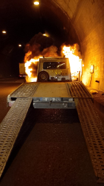 Bolu Dağı Tünelinde oto kurtarıcı yandı