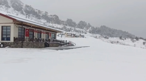 Keltepe, beyaza büründü