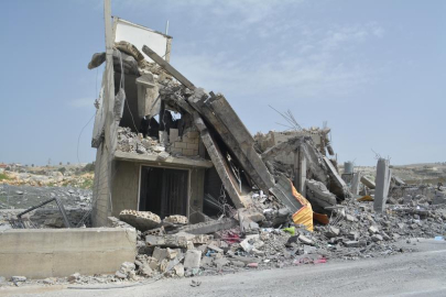 Lübnan'da İsrail saldırılarında hayatını kaybeden 254 kişi için 1 günlük yas ilan edildi