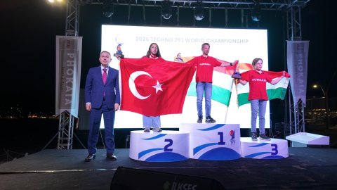 Windsurf Techno 293'te şampiyonlar kürsüye çıktı