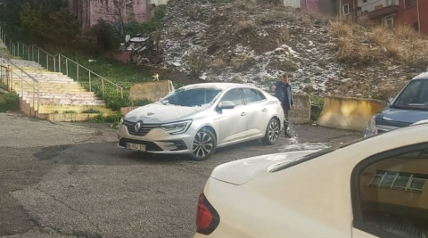 Ankaralılar yeni güne karla uyandı