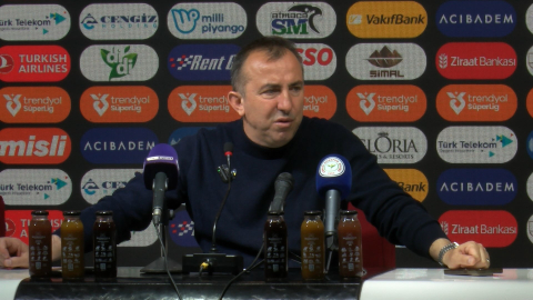 Çaykur Rizespor Teknik Direktörü Recep Uçar: 8'inci sıraya yükselmenin mutluluğunu yaşıyoruz / Görüntü eklendi