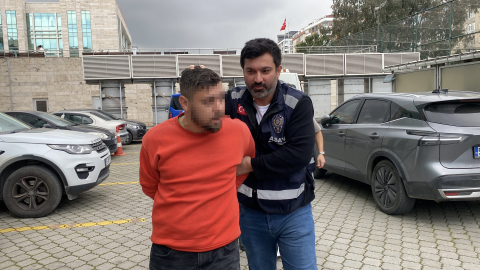 Aynı dernekte çalışan 2 arkadaşını tabancayla yaralayan şüpheli adliyede