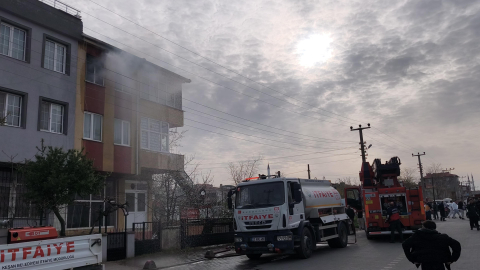 Evi ateşe verdi, babasına telefon açıp söndürmesini istedi