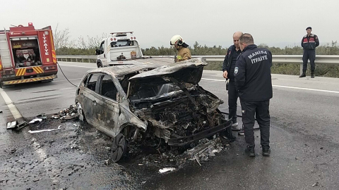 Bariyere çarpan otomobil alev aldı: 1 yaralı