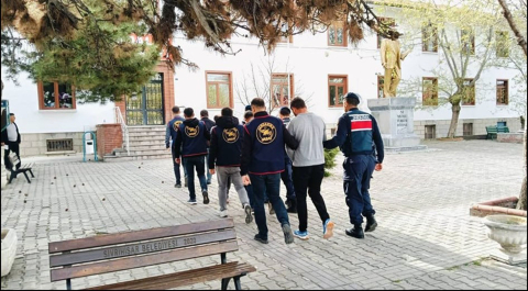 Çobanları hamama götürüp, 5 milyon lira değerindeki büyükbaşları çaldılar