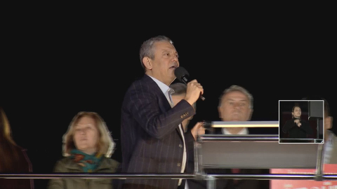 Özgür Özel, Ataşehir'de konuştu