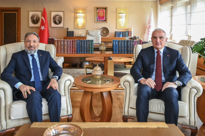 BAKAN ERSOY, DİYANET İŞLERİ BAŞKANI SAFİ ARPAGUŞ İLE BİR ARAYA GELDİ