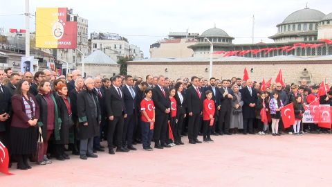 Taksim’de 23 Nisan Ulusal Egemenlik ve Çocuk Bayramı töreni