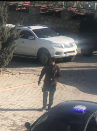 ‘Silahım yok’ diyen Mustafa Türkay Sonel’in kamuflajlı tabancalı fotoğrafı ortaya çıktı