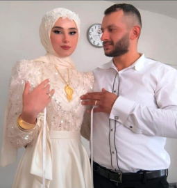 Düğün günü ölü bulundular