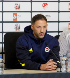 Domenico Tedesco, Samandıra'da futbolcular ve taraftarla vedalaştı