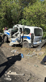 İzmir'de freni boşalan TIR, 9 araca çarptı: 2 ölü, 2’si polis 5 yaralı