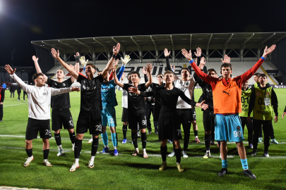 Manisa FK'dan bol gollü kapanış