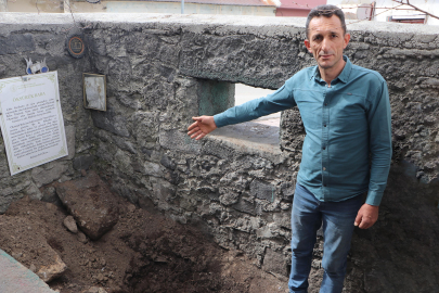 Erzurum'da 'Öksürük Baba Türbesi’nde define kazısı