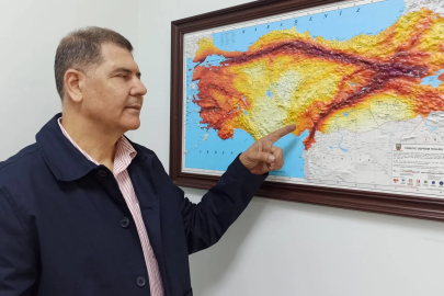 Prof. Dr. Över: Doğu Akdeniz'de 7 ve üzeri büyüklükte bir deprem beklentisi doğru değil