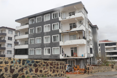 Gaziantep’te fırtınanın hasarı gün ağarınca ortaya çıktı; yaşadıklarını anlattılar (3)