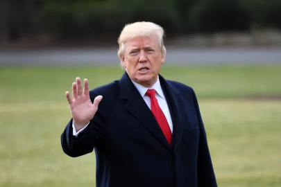 Trump: İran bizimle anlaşmak istiyor