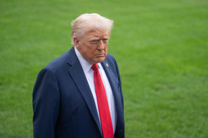 Trump: İran anlaşmayı hızla imzalamazsa çok daha sert ve şiddetli vuracağız