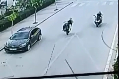 Trafikte tek teker üzerinde motosiklet kullanan sürücüye 56 bin lira ceza