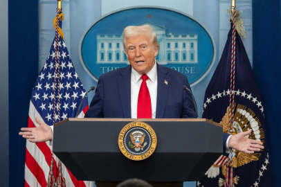 Trump'tan AB'ye 'tarife' uyarısı: Anlaşmaya uymaları için 4 Temmuz'a kadar süre verdi