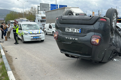 Kütahya’da zincirleme kaza; 2’si çocuk 3 yaralı