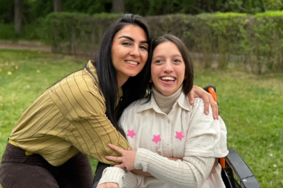 Bahar, annesinin geliştirdiği aparatla elini kullanmaya başladı