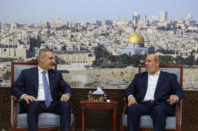 Bakan Fidan'dan Hamas Siyasi Büro Üyesi Hayye'ye taziye ziyareti