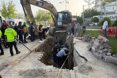 Göçük altında kalan 2 kardeş işçi yaralandı 