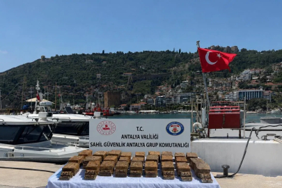 Kıyıya vuran paketten 40 kilo uyuşturucu çıktı