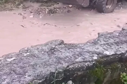 Karabük’te sağanak etkili oldu; mahsur kalan 3 kişi kurtarıldı