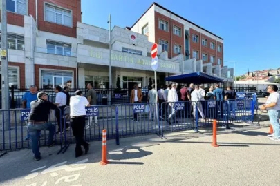 33 şüphelinin tutuklandığı cinsel istismar soruşturmasında, çocuğun annesi de tutuklandı