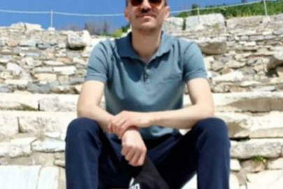 Anne, baba ve kardeşini öldüren sanık, ilk duruşmada savunma yapmadı
