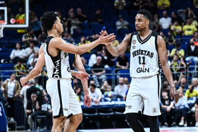 Fenerbahçe Beko- Beşiktaş GAİN: 72-85