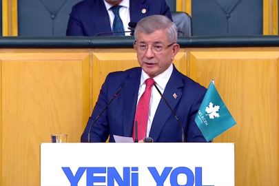 Davutoğlu: CHP'nin durumunu ara sınavı kaybetmiş parti olarak görüyorum