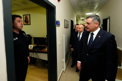 Bakan Çiftçi, polis merkezi amirliğini ziyaret etti
