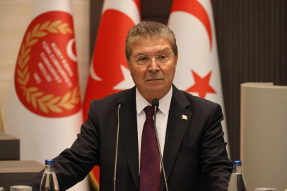 KKTC Başbakanı Üstel, GKRY lideri Hristodulidis’in açıklamalarını kınadı