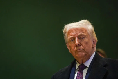 Trump: Şi de Hürmüz Boğazı'nın açılması konusunda yardımcı olmak istiyor