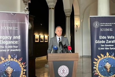 Ankara'da 'Takı Sanatının 12 Bin Yıllık Öyküsü' sergisi açıldı