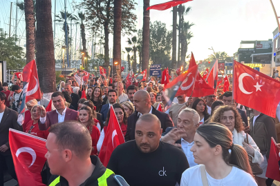 Bodrum’da ‘19 Mayıs’ coşkusunda Sertab Erener sahne aldı