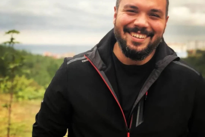 Evinde rahatsızlanan beyin cerrahı kurtarılamadı