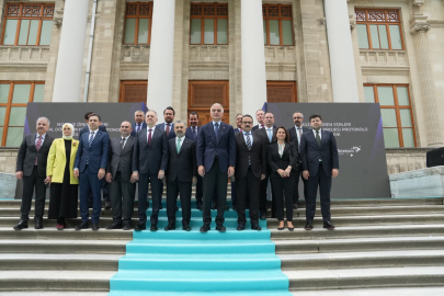 MÜZE VE ÖREN YERLERİNDE DİJİTAL DÖNÜŞÜM HAMLESİ! YERLİ VE MİLLÎ ALTYAPIYLA YENİ DÖNEM BAŞLADI