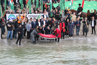 Çerkes Soykırımı ve Sürgünü’nün 162’nci yıl dönümünde Samsun’da anma yürüyüşü