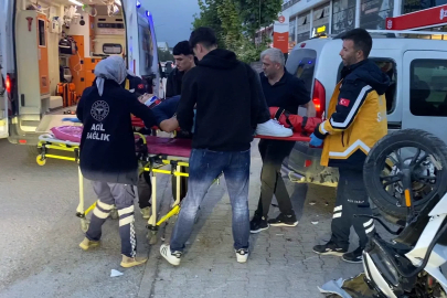 Bursa’da motosiklet, hafif ticari araca çarptı: 2 yaralı