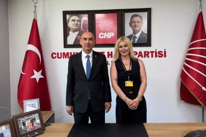 Breaking News Kültür Sanat Direktörü Tuana Mina Bahadır, CHP Zonguldak’ın Bayramlaşma Programına Katıldı