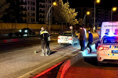 İki otomobilin peş peşe çarptığı yaya öldü 